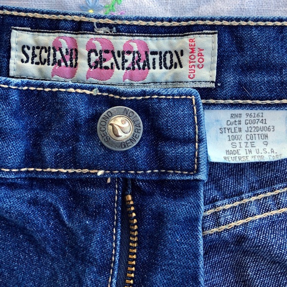 Vintage 90s embroidered denim capri pants - Picture 4 of 4